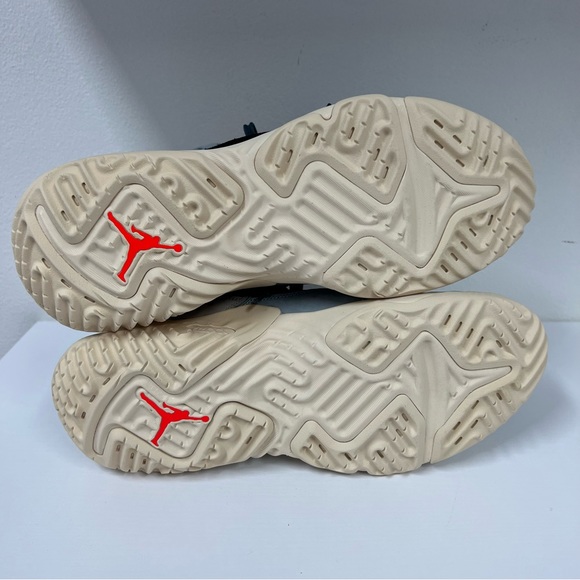 Nike Jordan Delta Mid Hasta Sneakers 10 - Picture 10 of 11